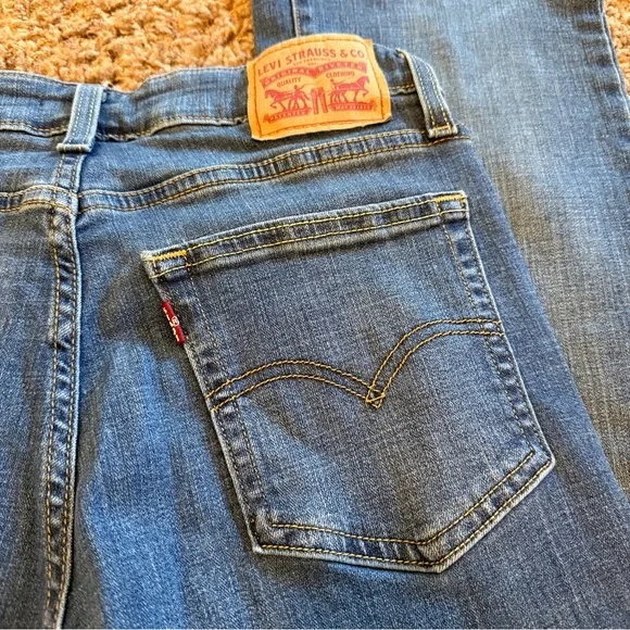 Levi 725 high rise bootcut - Picture 3 of 4